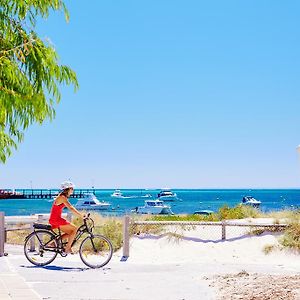 Stay Rottnest